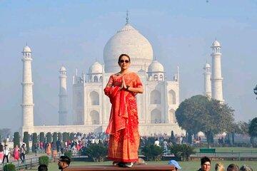 Taj Mahal & Agra Private Tour By Car with 5 Star Lunch