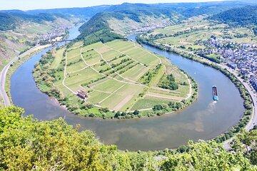Private Tour to Burg Eltz and Moselle Valley with Wine Tasting