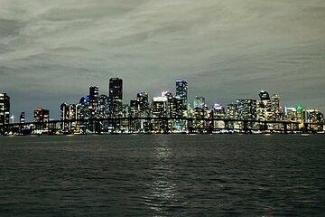 Miami Bay Private Yacht Sightseeing Tour