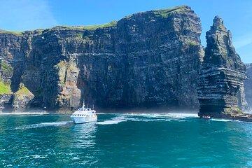 Connemara, Aran Islands Cliffs of Moher & Burren tour from Galway