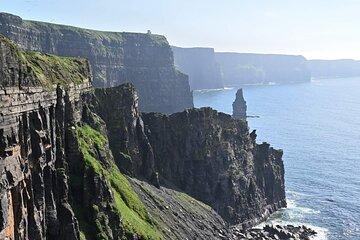 Galway City to Cliffs of Moher EXPRESS Coach Tour