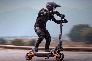 Explore Zadar by E-Scooter – Easy, Fast and Fun Rental Option