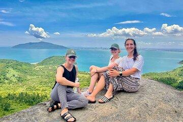 Hoi An Guided Bus Tour via 4 Stops from Hue with entry ticket