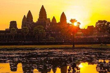 2-Day Private Angkor Wat Tour in Siem Reap with Sunrise