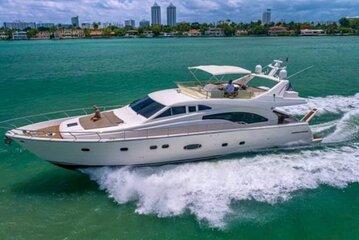 50 FT Miami Yacht Rental