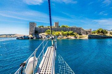 Bodrum Castle and Private Sunset Cruise with Meal
