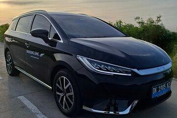 Eco Friendly Premium Electric Vehicle Airport Transfers
