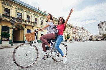 Bike Tour of Szczecin Old Town, Top Attractions and Nature