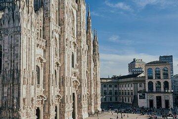 10 Hours Milan Private Tour with Pickup and drop From Como