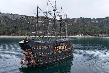 Kemer Gonster XXL Boat Tour with Lunch and Soft Drinks