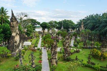 Shared Buddha Park Vientiane Tour