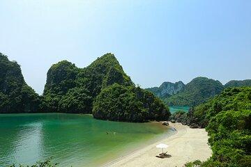 2 Days of Bliss: Luxury Halong Bay Cruise Escape from Hanoi