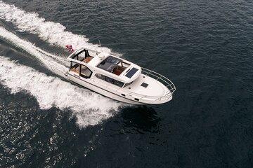 Fjord Sea Safari with Fishing and Crab Pot Hauling from Bergen