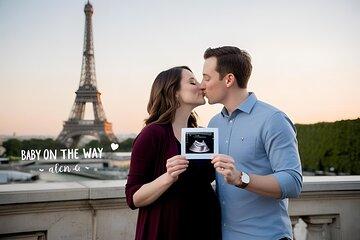 Pregnancy Photo shoot in Paris
