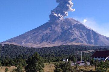 Volcano Hiking Tour from Puebla
