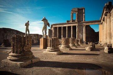 Private Tour of Pompeii with Transfer and Ticket Included