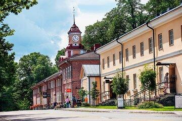 Private Half-day Fiskars Village Tour from Helsinki by Car