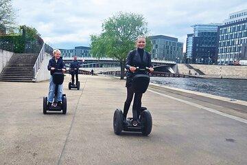 OST kisses WEST SEGWAY TOUR Berlin historical and modern