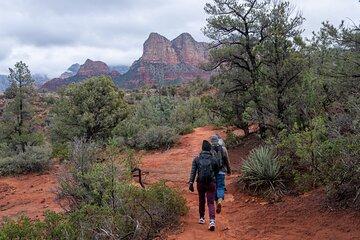 Sedona Red Rock Hiking and Sightseeing Tour