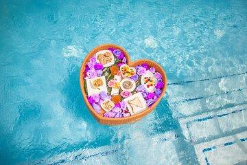 ARUBA PRIVATE GROUP LUX Floating Breakfast Photo Shoot With Drone