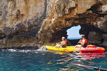 Pula Muzil and Seagull rocks Kayak with Snorkeling Experience