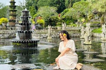 Ubud Culture & Art Village: Rice Terrace & Waterfall Tour