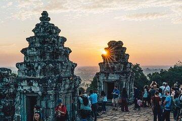 Siem Reap Private Full Day Angkor Wat Tour with Sunset