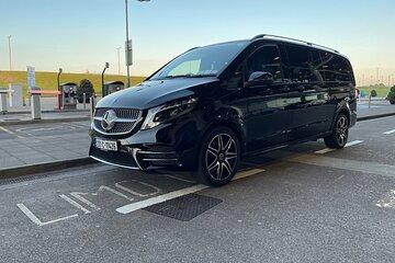Private Luxury Chauffeur Driver in Ireland – Day Hire