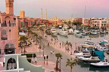 Private Guided Hurghada City Tour with Marina, Mosque and Market
