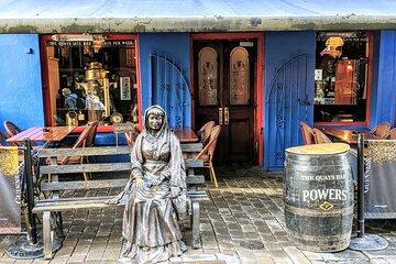 Old Town Latin Quarter Guided Tour Pubs Alleys and Stories