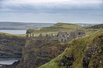 Game of Thrones and Giant’s Causeway Private Tour from Belfast