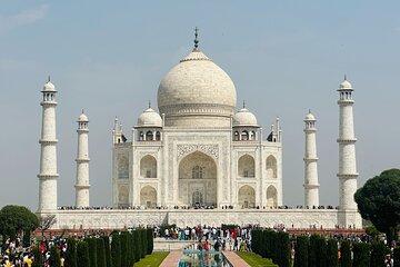 All Inclusive Taj Mahal, Agra Fort, Baby Taj Car with Tour Guide