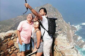 Private Lovely Tour to Table Mountain, Penguins &Cape Point