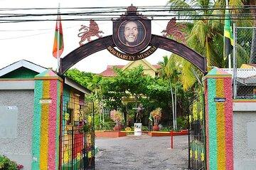Jamaica Airport Transfers and Tours