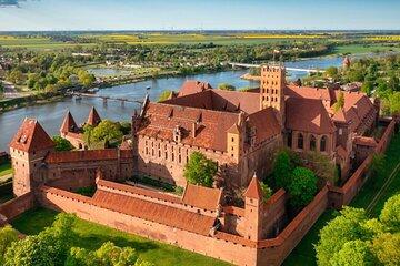 From Gdansk Malbork Castle Guided Tour with Hotel Pick Up