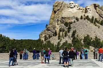 Mount Rushmore Memorial Shared Tour from Rapid City, South Dakota