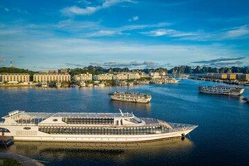 Luxury 7-hour Halong Bay Day tour on Paradise Delight cruise