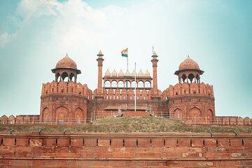 Guided Tour of Red Fort Skip-the-Line Ticket and Expert Guide