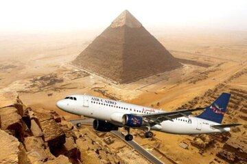 Pyramids and Museum Small Group Tour by Plane
