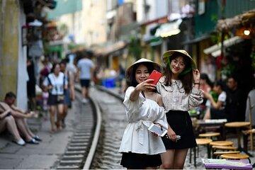 Hanoi Old Quarter and Train Street Walking Tour