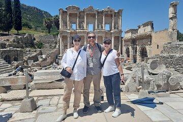 Ephesus Ancient City and Virgin Mary House Tour with Lunch