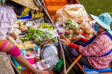 Bangkok Private Tour to Maeklong & Damnoen Saduak with Boat Ride