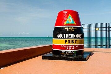 Key West Scavenger Hunt Walking Tour and Game