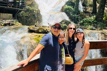 Private Tour Horsetail Waterfall with Entrance and Transportation