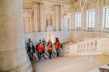 Private Versailles Palace and Garden with Van Transfer from Paris