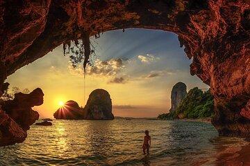 Krabi 7 Islands Sunset BBQ Tour & Night Plankton Experience