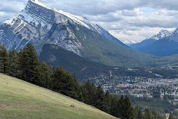 1 Day Banff Private Minibus Lakes Louise Moraine Johnston Canyon