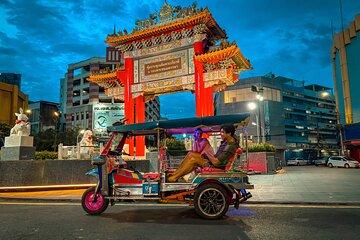 Explore Bangkok Chinatown by Tuktuk