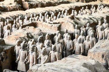 Xi’an Terracotta Warriors, City Wall and Tuktuk Food Tour