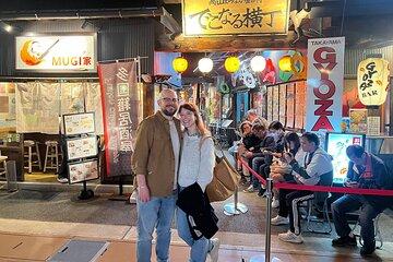 Discover Takayama Private Nightlife Tour with Drinks and Snacks